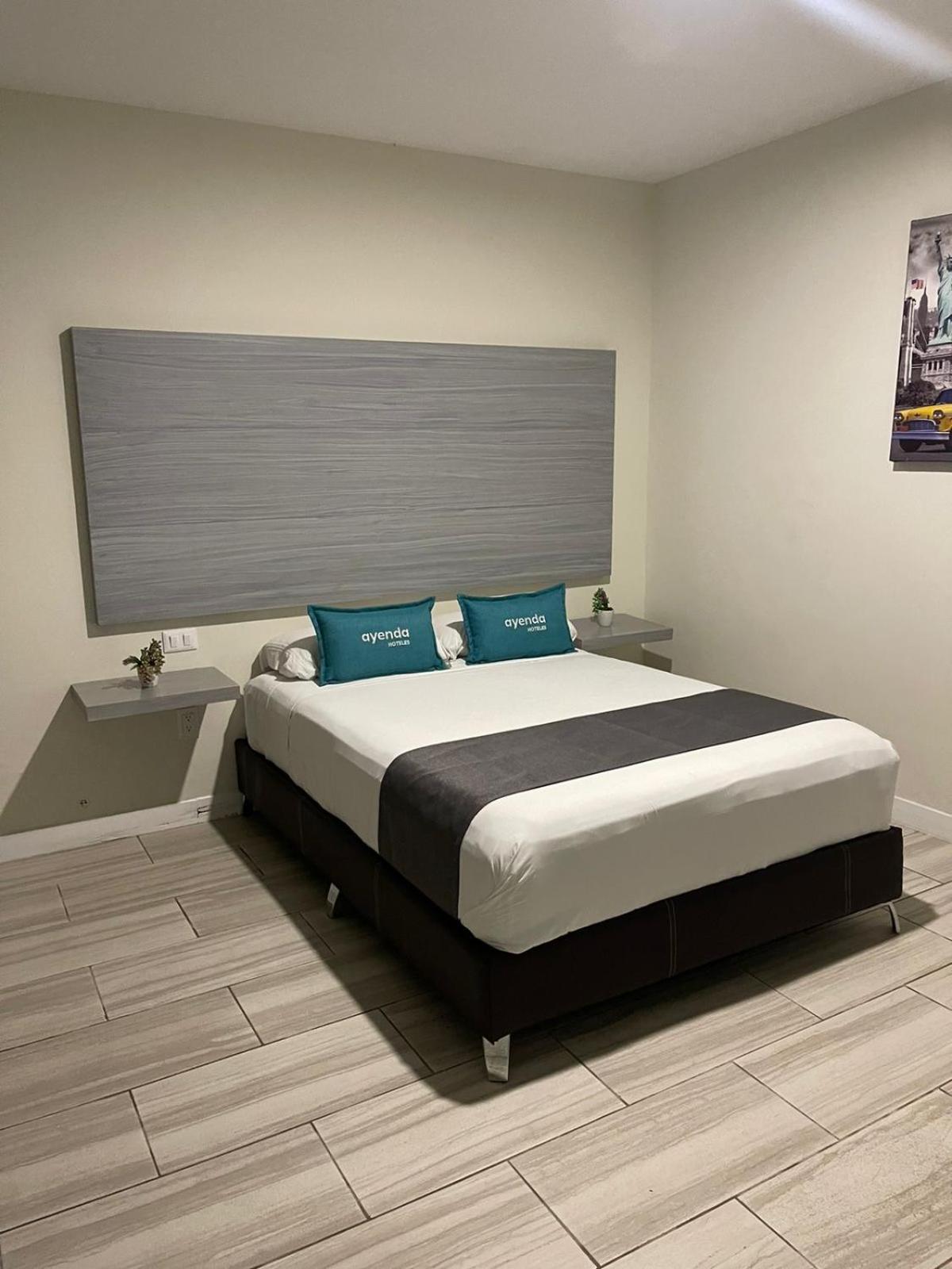 Constanza Lofts Executives En Zapopan Jalisco Aparthotel Exterior photo